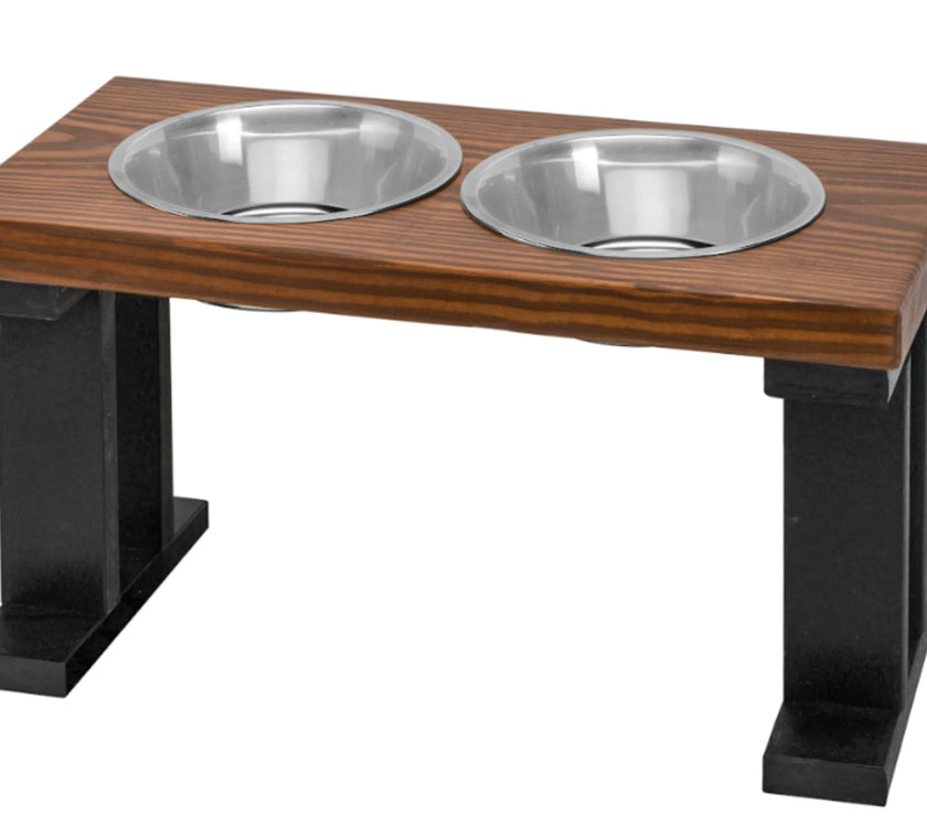 Farmhouse 2 Bowl Elevated Regular Feeder