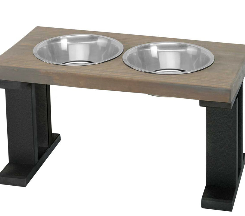 Farmhouse 2 Bowl Elevated Regular Feeder