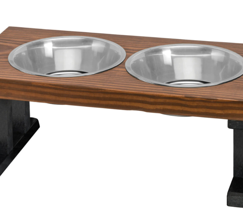 Farmhouse 2 Bowl Elevated Regular Feeder