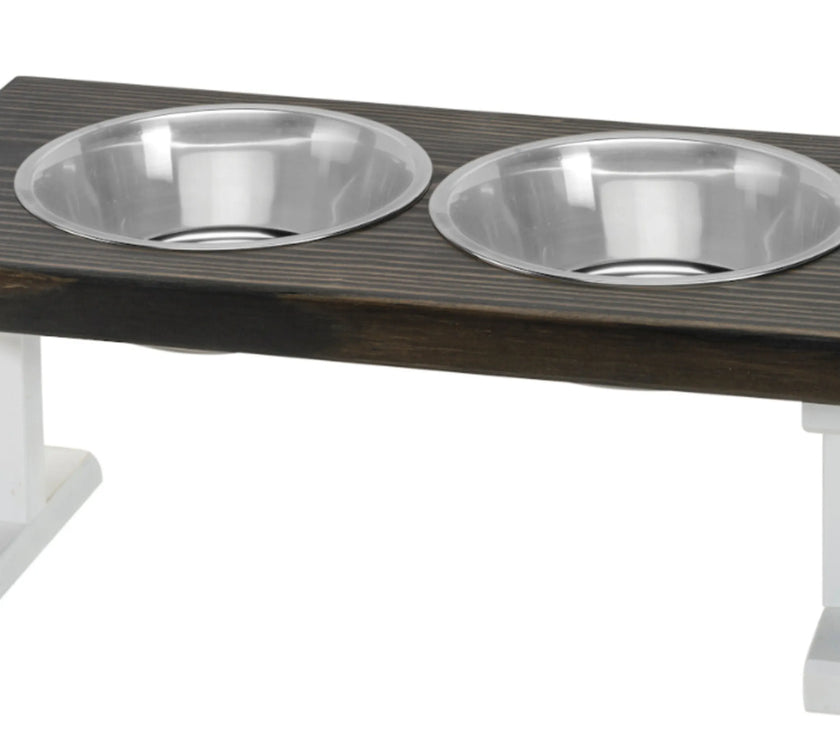 Farmhouse 2 Bowl Elevated Regular Feeder